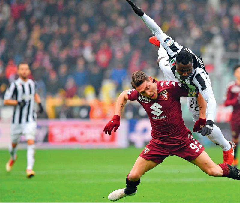 南宫体育官网 -清晨巴塞罗那备战意大利杯，复出首秀细节曝光，底气十足，身体对抗强度拉满(巴塞罗那为啥卖掉小罗)