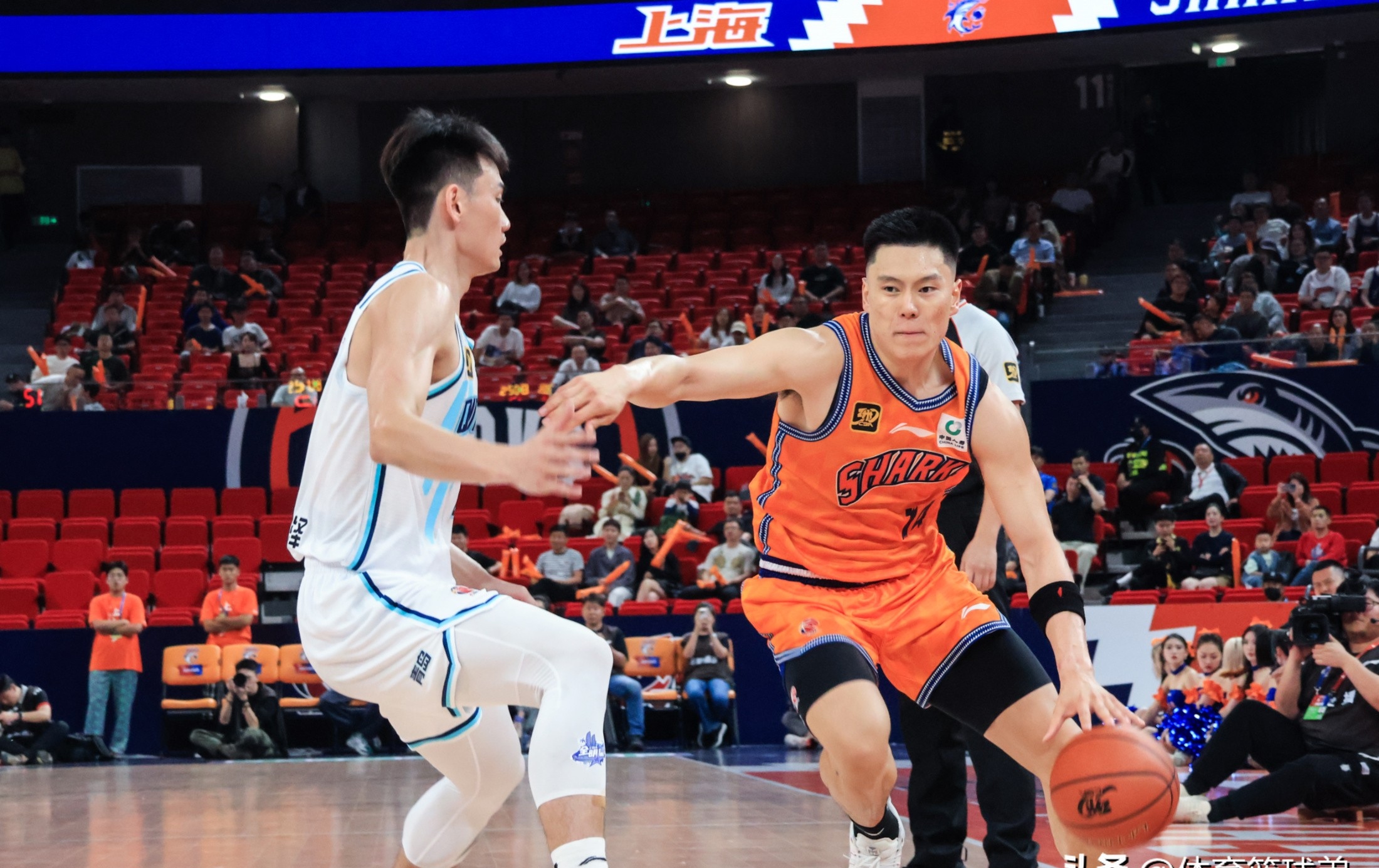 转折点浙江稠州主帅复盘，亚冠赛前攻防权衡，气氛紧张，心理建设被强调的简单介绍