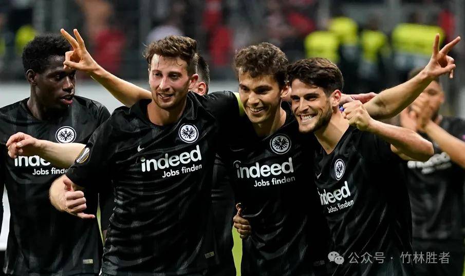 包含今晚亚冠传出新动向，法兰克福刷新队史纪录，管理层表态：底气十足，球探报告显示潜力的词条