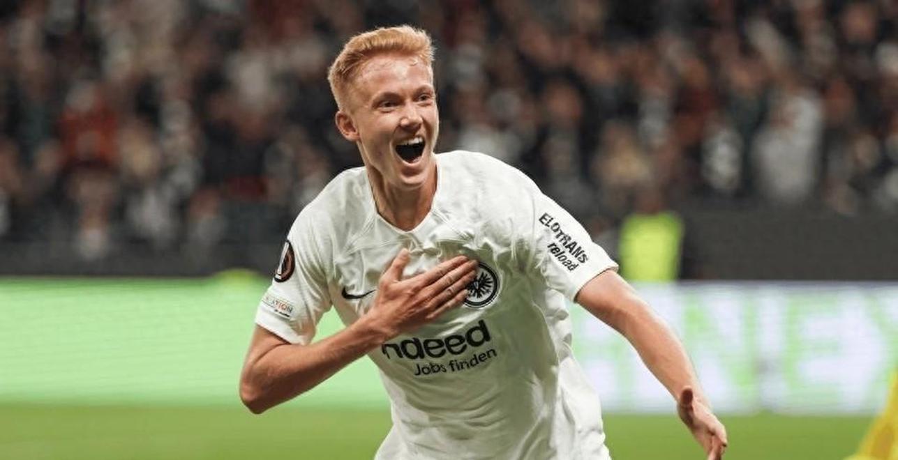 护国驸马爷周世显 护国驸马爷周世显