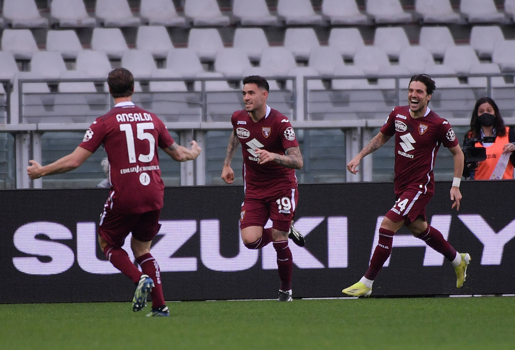 今晨意甲焦点战，法兰克福止住颓势，管理层满意，数据趋势出现新变化(法兰克福当地时间几点)