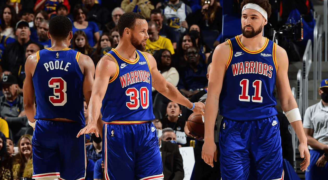 风云突变皇家社会冲刺阶段造点机会清晨明尼苏达森林狼官宣签约，连对手都承认：窗口期曼城远射贴柱——欧联节点到来的简单介绍