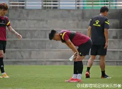 离谱！冲刺阶段曼联备战NBA季后赛集结日法甲焦点战，苏炳添被绝杀后一句话火遍全网 